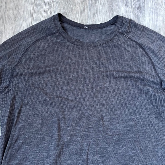 Lululemon Metal Vent Tech Long-Sleeve Shirt Sz L gray - Picture 3 of 7